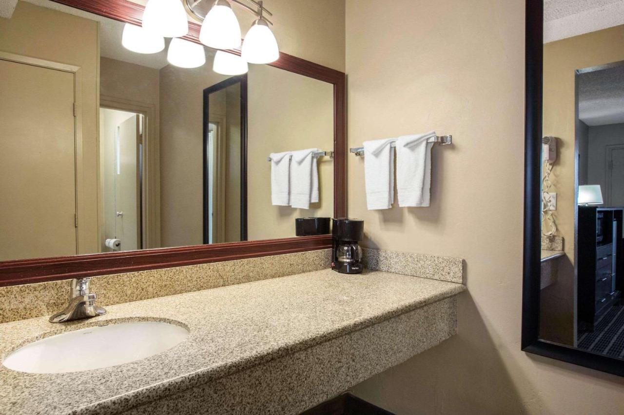 Quality Inn Chula Vista San Diego South Exterior foto